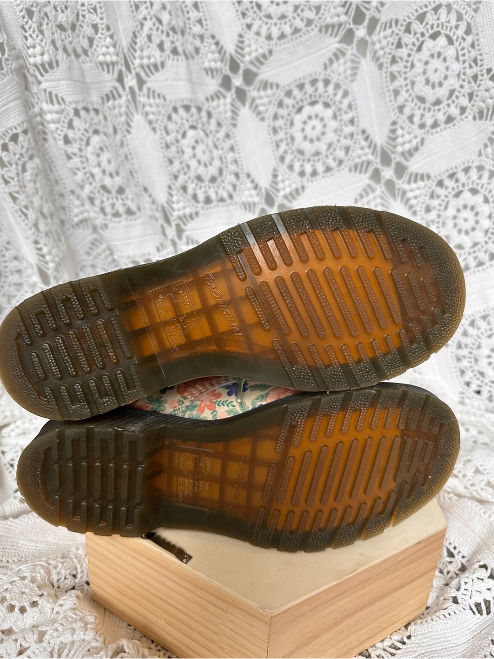 Dr. Martens 1460 Pascal Floral Reclaimed Leather Boots Cloud Cream Multi Sz7 - Picture 5 of 15